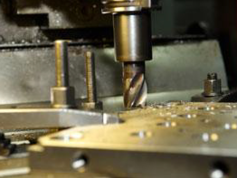 Machining Services | Steelial Construction & Metal Fabrication